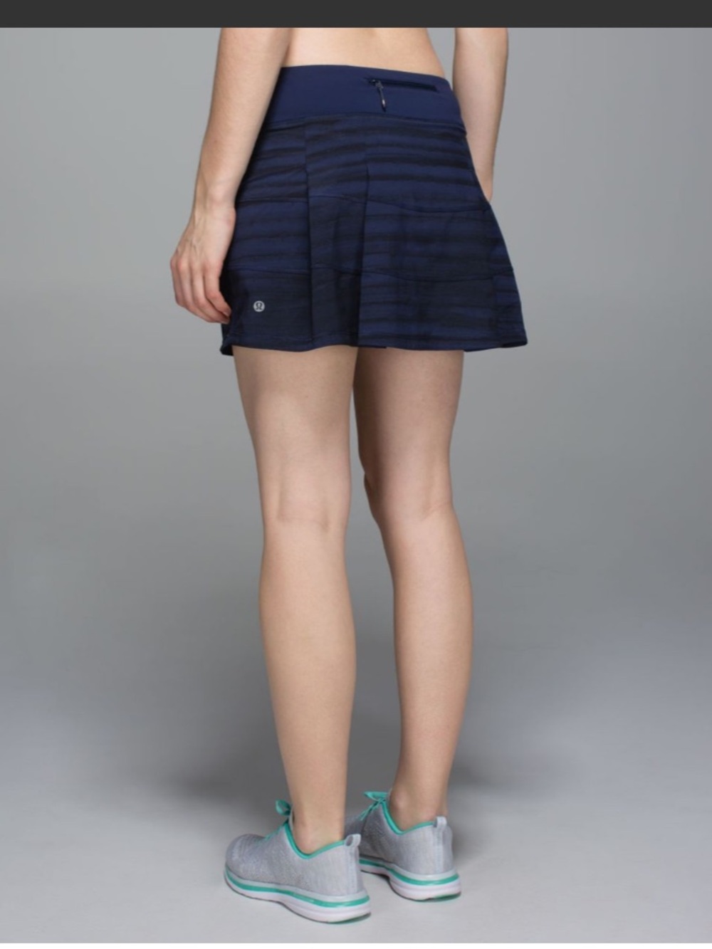 lululemon sz 8 Tall Good Vibes Deep Navy/Black Pace Rival skirt VTG 2015 tennis